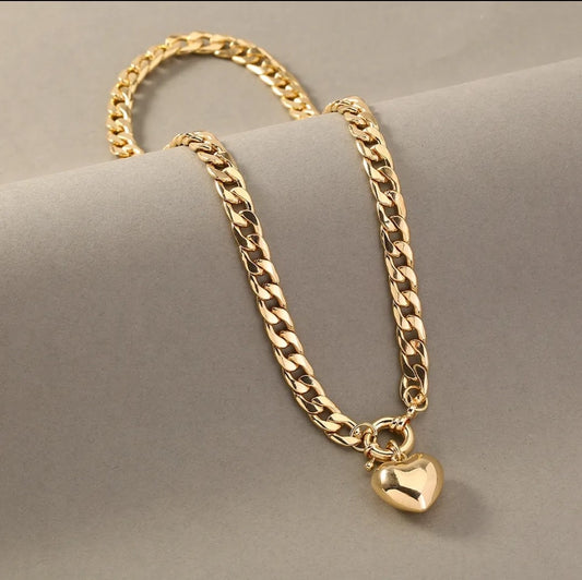 Modern Cuban Chain. Choker with Heart Pendant. Beautiful for Gift